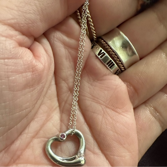 Tiffany and co Elsa Peretti pink sapphire open heart necklace